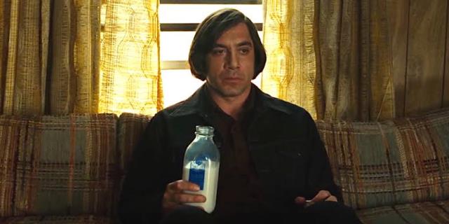 Filmlerde karakterler neden süt içer?  Meğer içilen sütn tarzını gösteriyormuşsun