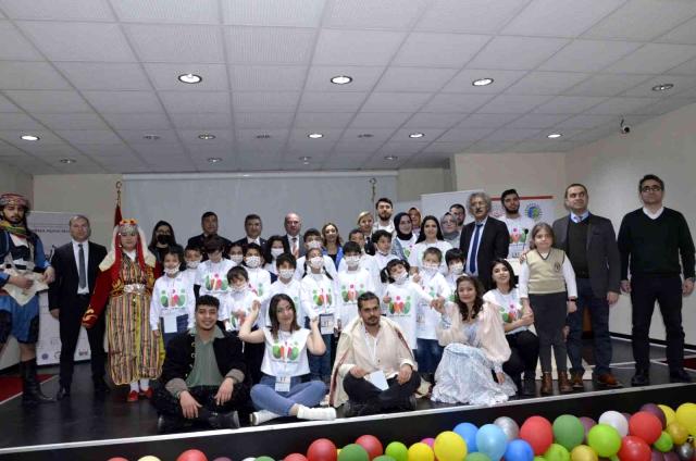 Erzurum'da Doğaya açılan minik eller projesi açılış töreni