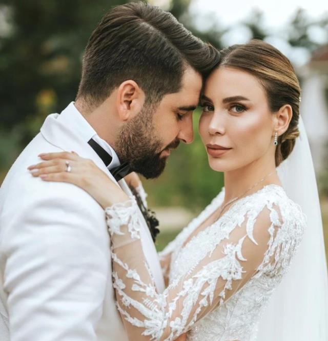 Fenomen Bilal Hancı, evliliğin birinci senesi dolmadan boşanma kararı aldı