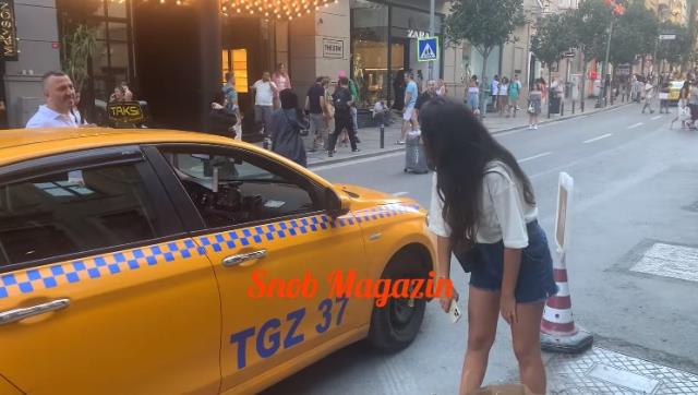 Oyuncu Pelin Akil, İstanbul'un göbeğinde yarım fazla taksi bekledi
