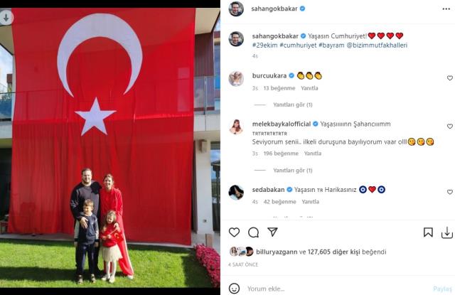 Ünlülerin Cumhuriyet Bayramı paylaşımları!  Sanatçı Ebru Yaşar, Anıtkabir'i ziyaret etti