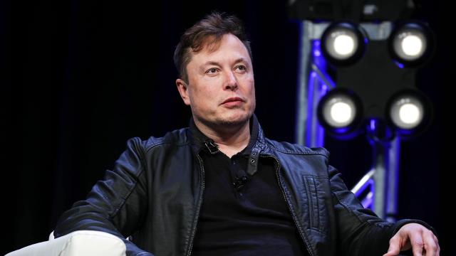 Elon Mus'ın Twitter abonelerinden para kazanmak iddiasını duyan Demet Akalın'dan tepki: Yok anasının nikahı