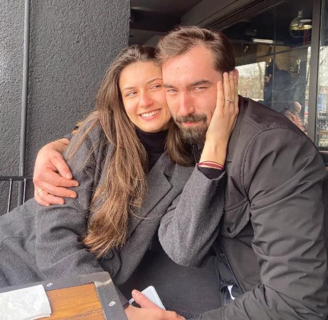 MasterChef Türkiye oyuncuları Metin Yavuz'un nişanlısı, pozlarıyla sahip oldukların söz ettirdi