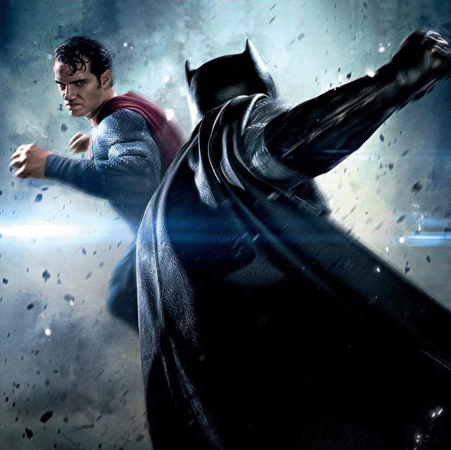 Warner Bros, Henry Cavill'in Süpermen rolüne oğlu verdi