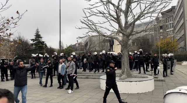 İstanbul Valiliği, Kadıköy'deki izinsiz gösteride ortaya çıkan görüntülerle ilgili inceleme başlatıldı