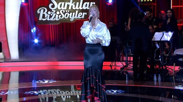 Zeliha Ortak, Kanal D ekranlarında Kürtçe şarkılarının ana izleyicileri coşturdu