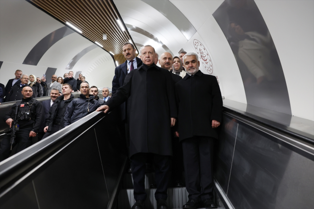 Başakşehir-Kayaşehir Metro Hattı, Cumhurbaşkanı Erdoğan'ın gelişiyle açıldı