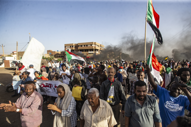 Dışişleri Bakanlığı, Sudan'da mahsur Türk devleti için harekete geçti!  Tahliyeler başlıyor