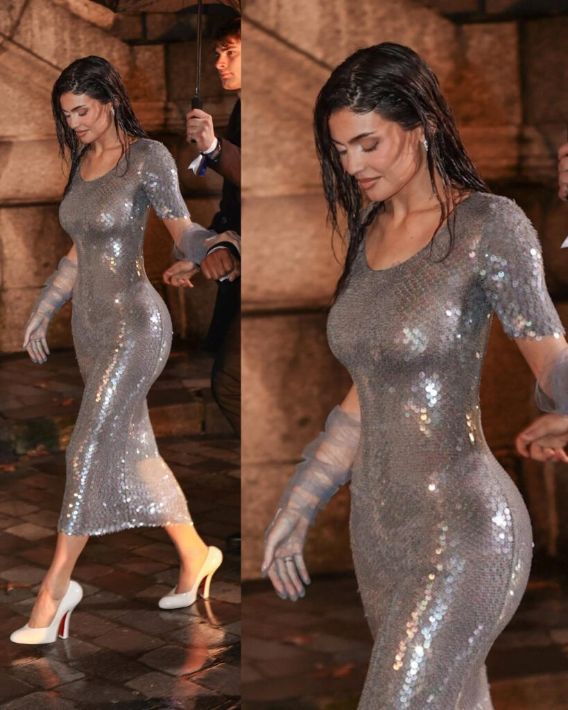 Kylie Jenner yine yaptı yapacağını! Ünlü model Kylie Jenner cesur tarzıyla göz kamaştırdı